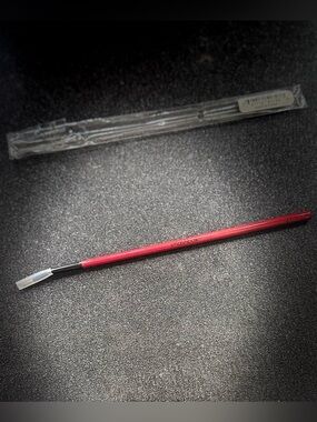 *NEW* SMASHBOX Arced Liner Brush - #21